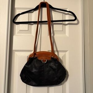 Vintage The Leather Line Black and Tan Handbag w/ Coin Pouch